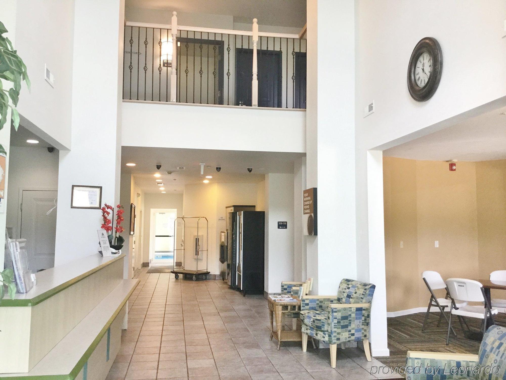 Baymont By Wyndham Kingdom City Exterior photo